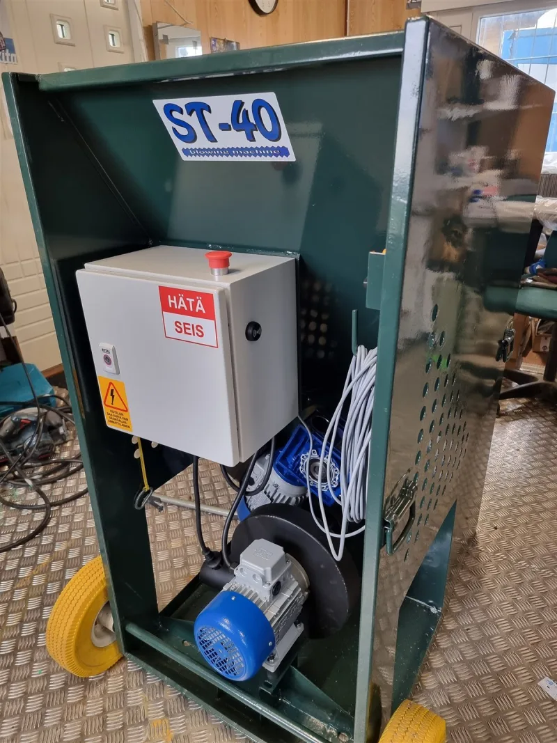 Sähkökäyttöinen puhallusvillakone vuokraus